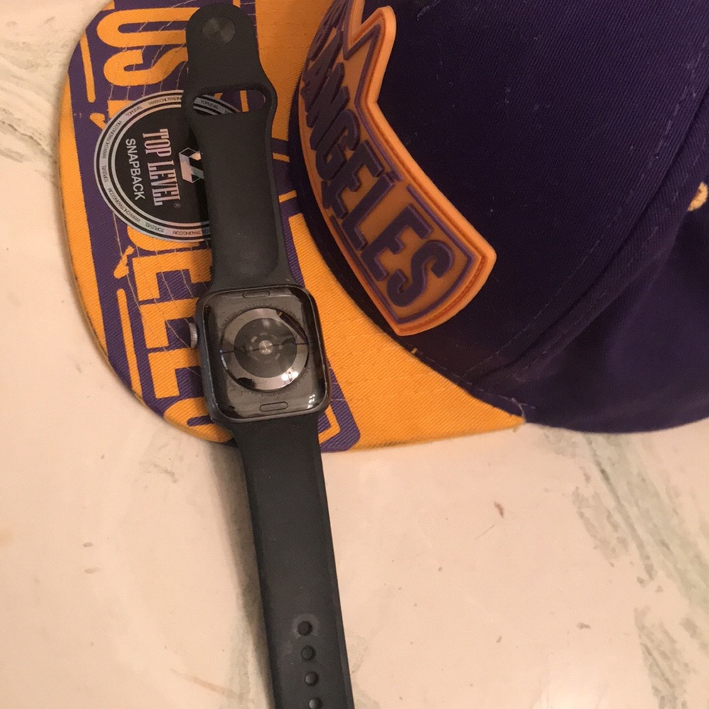 Apple Watch s4